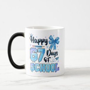 Caneca Mágica Felizes 67 Dias de Escola Professores Alunos