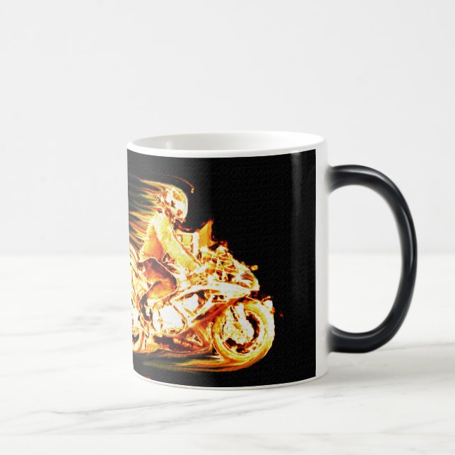 Caneca Mágica Fiery Biker Motorcycle Fantasy Art (Direita)