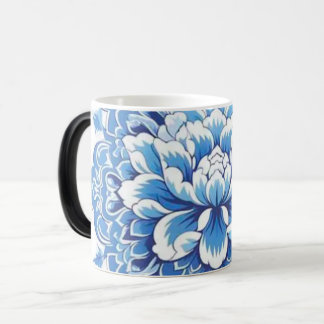 Caneca Mágica Floral azul e branco