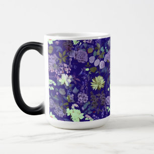 Caneca Mágica Flores com atmosfera elegante e misteriosa