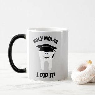 Caneca Mágica Formando Dentista Sagrado Molar Eu Fiz Isso Engraç