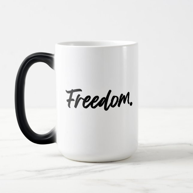 Caneca Mágica Freedom. Minimalist Black (Esquerda)