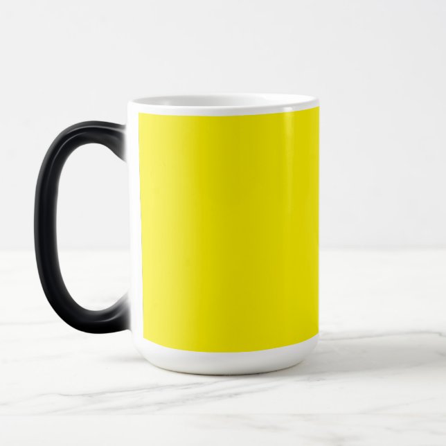 Caneca Mágica fundo amarelo com borda negra (Esquerda)