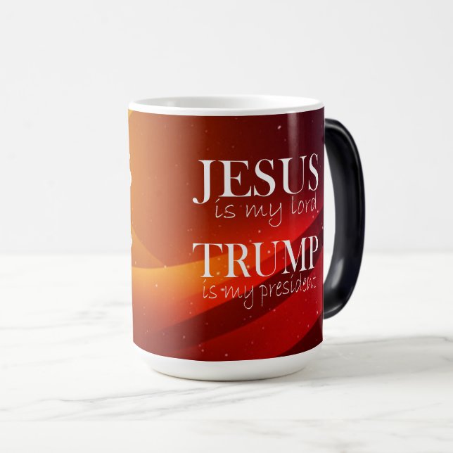 Caneca Mágica Jesus é Meu Senhor Trump é Meu Presidente (Frente Esquerda)