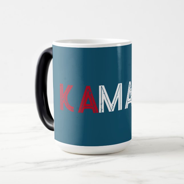 Caneca Mágica KAMALA HARRIS 2024 Campaign Mug (Frente Esquerda)