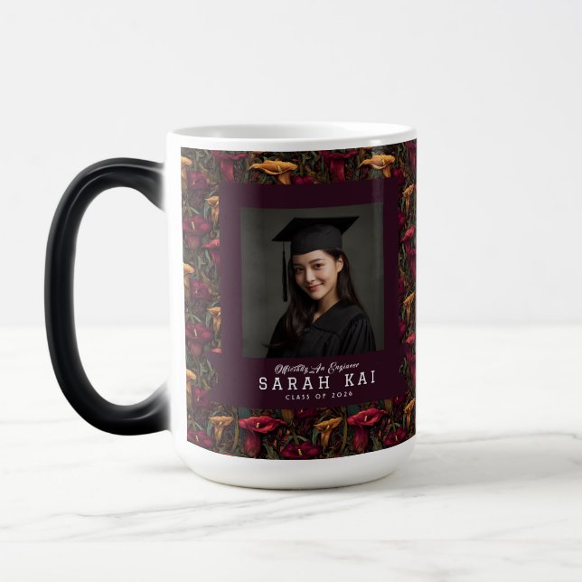Caneca Mágica Lírios Calla Bold Exercício de Conclusão de Flor (Esquerda)