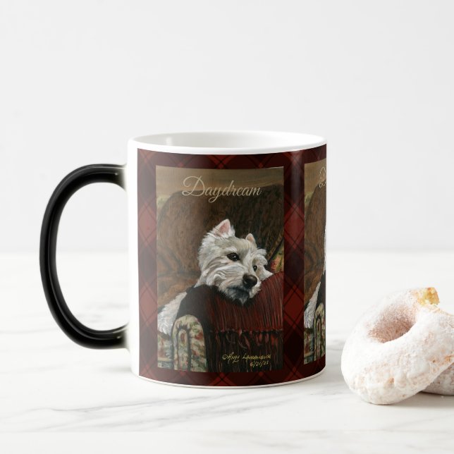 Caneca Mágica Lounging Westie em Sofa (Com Donut)