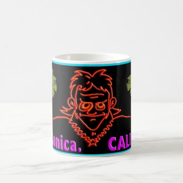 Caneca Mágica Macvy Papais noeis Monica California Mug! (Centro)