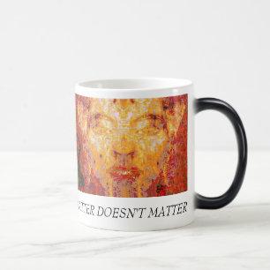 Caneca Mágica MATTER NÃO IMPORTA Máscara Fractal em amarelo-verm