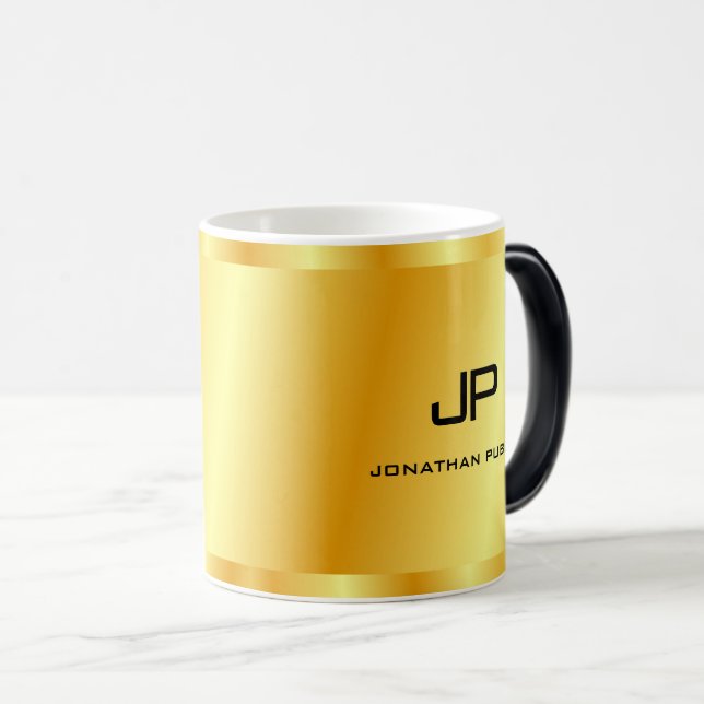 Caneca Mágica Modelo personalizado do Monograma Dourado Faux (Frente Esquerda)