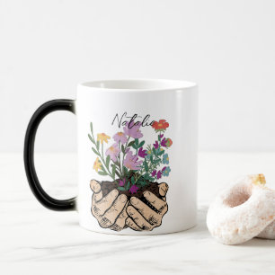 Caneca Mágica Monograma arte moderna de tinta esboçar mãos flora