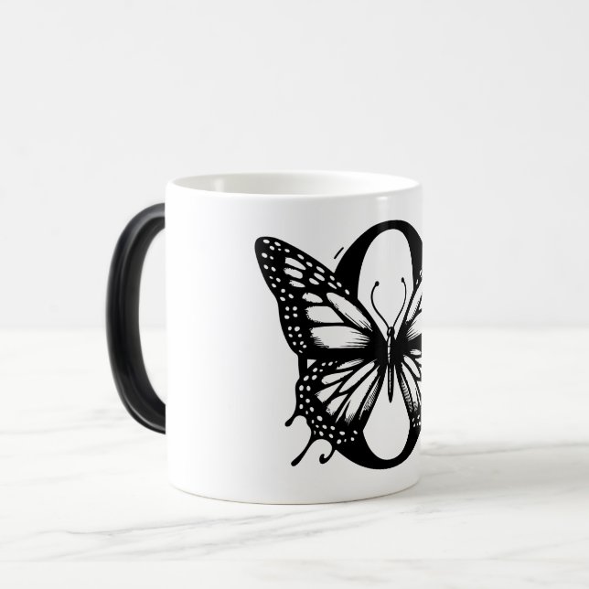 Caneca Mágica O Alphabet black butterfly (Frente Esquerda)