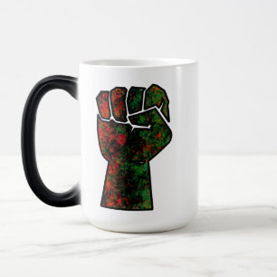Caneca Mágica orgulho negro punho vermelho verde bandeira pan-af
