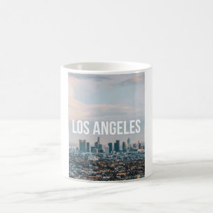 Caneca Mágica Paisagem Urbana Retro de Los Angeles Estética de V