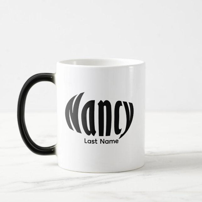 Caneca Mágica Personalizada "Nancy" a preto e branco (Esquerda)