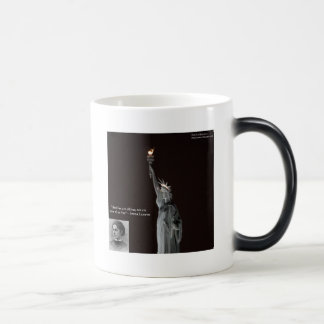 Caneca Mágica Presentes e Cartões Emma Lazarus e Estátua da Libe