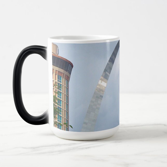 Caneca Mágica Rua Louis Arch (Esquerda)
