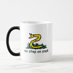 Caneca Mágica Sem degraus em memes de névoa Gadsden parody SnekR