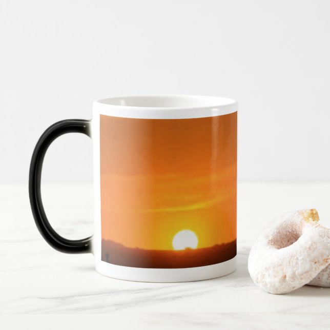 Caneca Mágica Sunset Classic Mug, 11 oz (Com Donut)