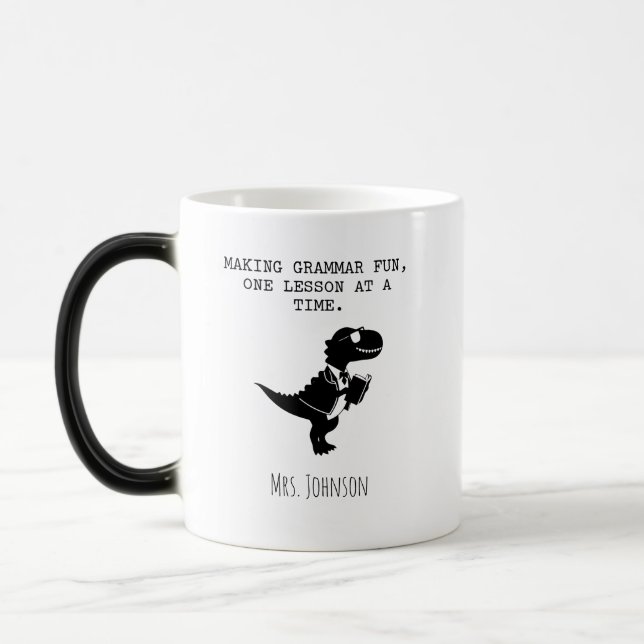 Caneca Mágica Tornando a Gramática Divertida Uma Lição de Cada V (Esquerda)