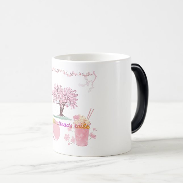 Caneca Mágica Vibe Attracts Tribe (Frente Esquerda)