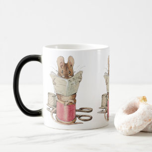 Caneca Mágica Vintage "The Tailor Mouse"