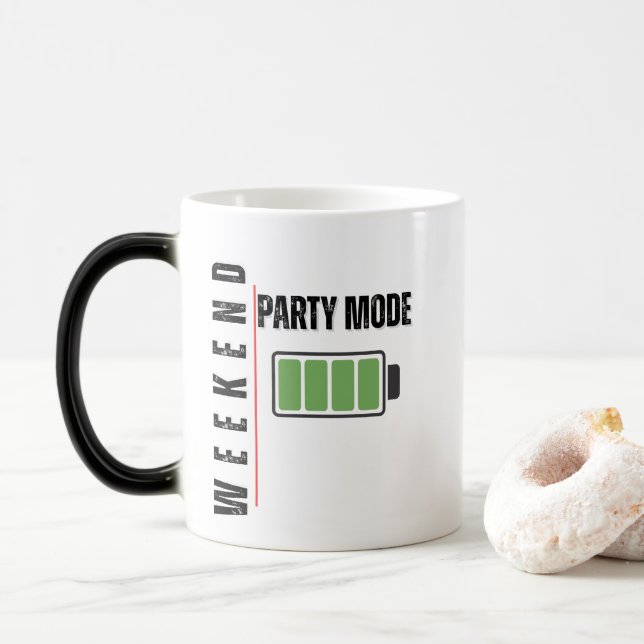 Caneca Mágica Weekend Party Mode – Full Battery Energy Design (Com Donut)