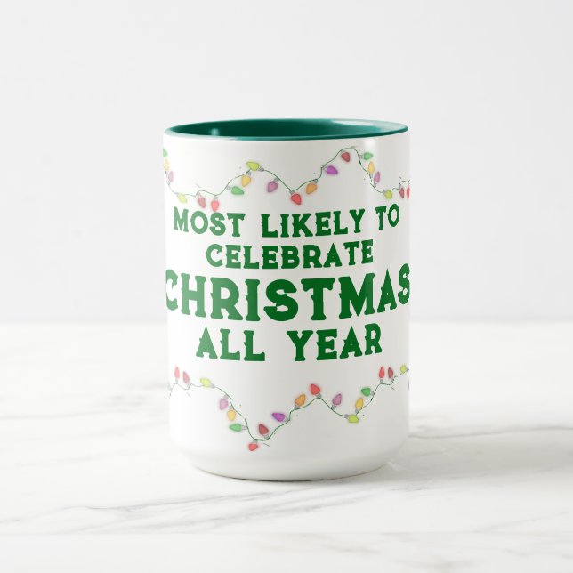 Caneca Mais Propenso a Celebrar o Natal (Centro)