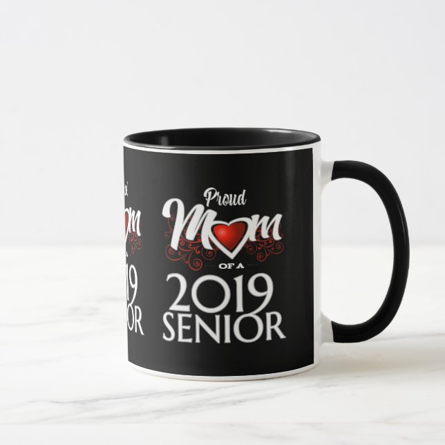 Caneca Mamã orgulhosa de uns mais velho 2019 (Direita)