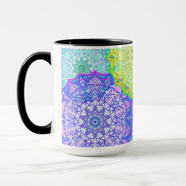 Caneca Mandala colorida (Esquerda)