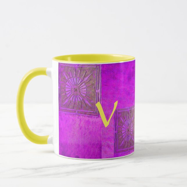 Caneca MANHÃ STAR Pawnee Pawnee Monograma amarelo roxo (Esquerda)