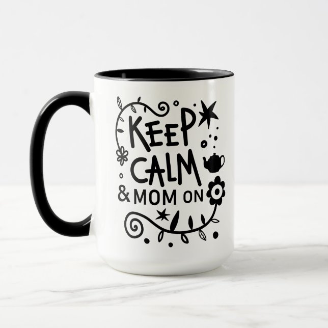 Caneca Mantenha calma e mãe na citação de tendências (Esquerda)