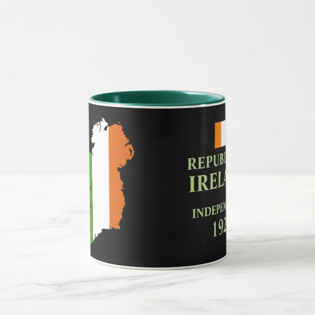 Caneca Mapa de Sinalizador da Irlanda Mug (Centro)