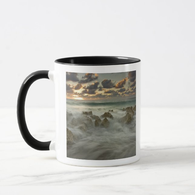 Caneca Mar do Caribe, Ilhas Cayman. Ondas batendo 3 (Esquerda)