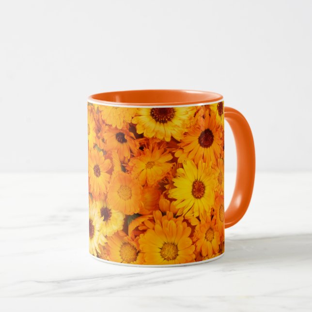 Caneca Marigold Flowers Mug (Frente Esquerda)