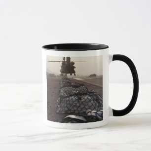 Caneca Marines anexar cargas de linga