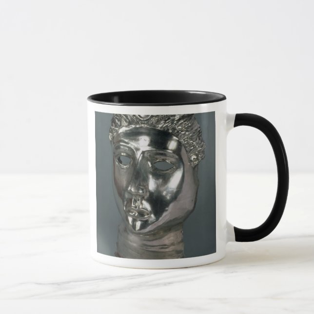 Caneca Máscara de prata, romana, ?a metade do ANÚNCIO do (Direita)