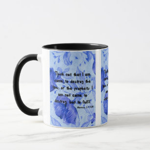 Caneca Mateus 5:17 KJV - Escritura de Bíblia Pic de Dois