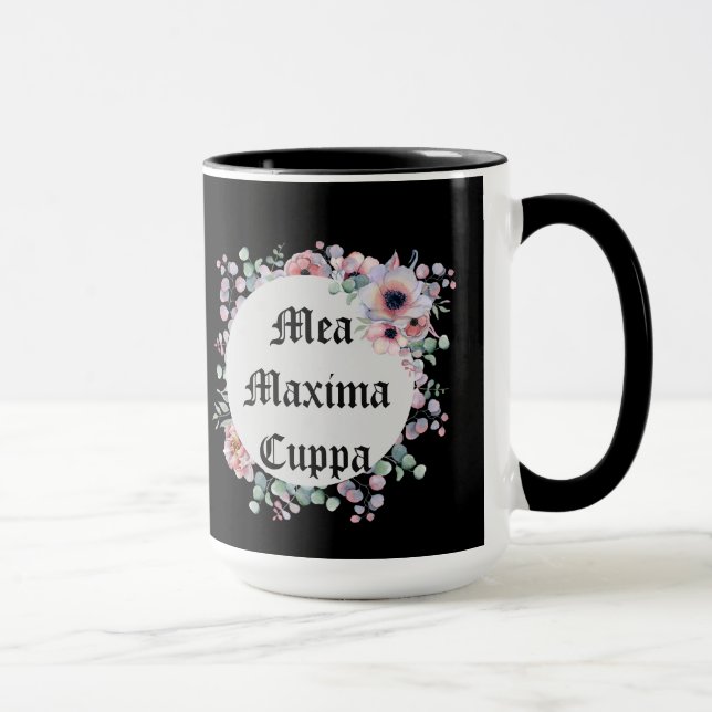 Caneca Máximos Latin cómicos Cuppa do Mea do católico (Direita)