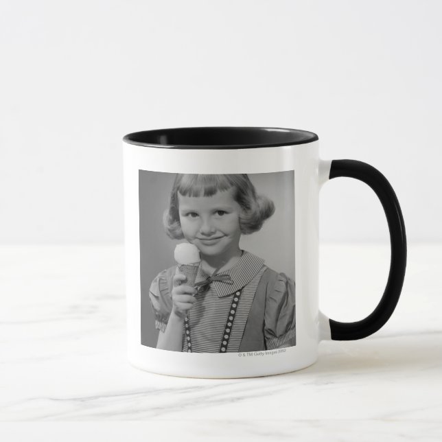 Caneca Menina que come o sorvete (Direita)