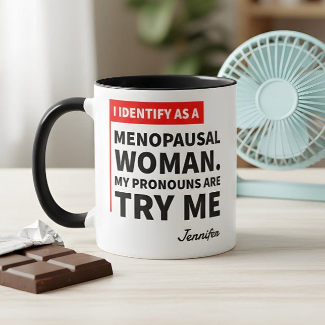 Caneca Menopausa Engraçada e Branca, Tente-me Citação (Criador carregado)
