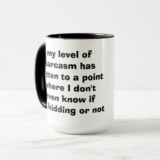 Caneca meu nível de sarcasmo (Frente Esquerda)