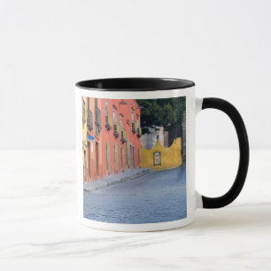 Caneca México, San Miguel de Allende, Casas ao longo