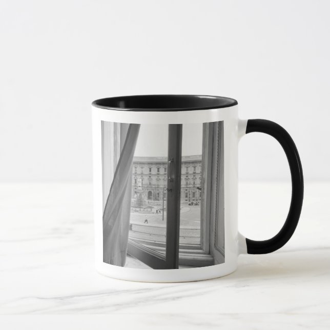 Caneca Milano Itália, Vista de La Scala Opera Window (Direita)