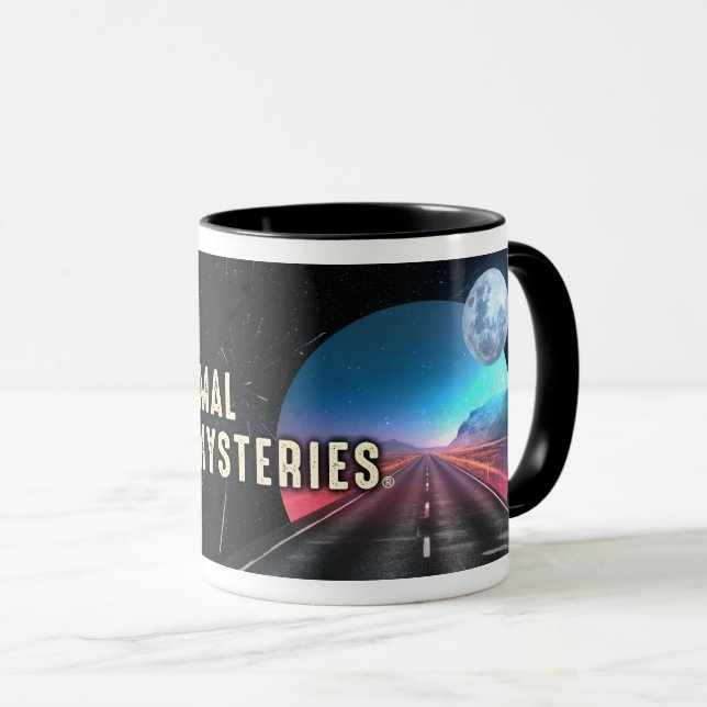 Caneca Mistérios Paranormais Podcast Coffee Mug (Frente Esquerda)