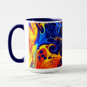 Caneca mistura colorida de tintas de néon a rodar a pret
