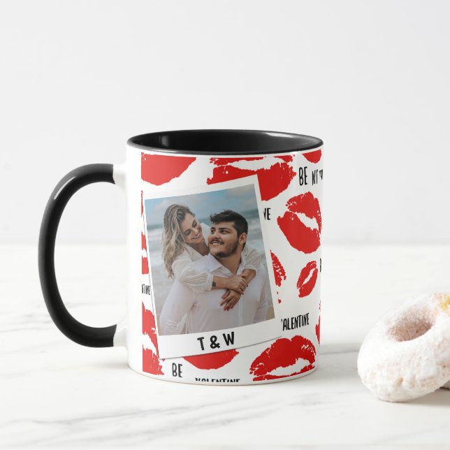 Caneca Modern Be My Valentines Lips Couple Photo Initial  (Com Donut)