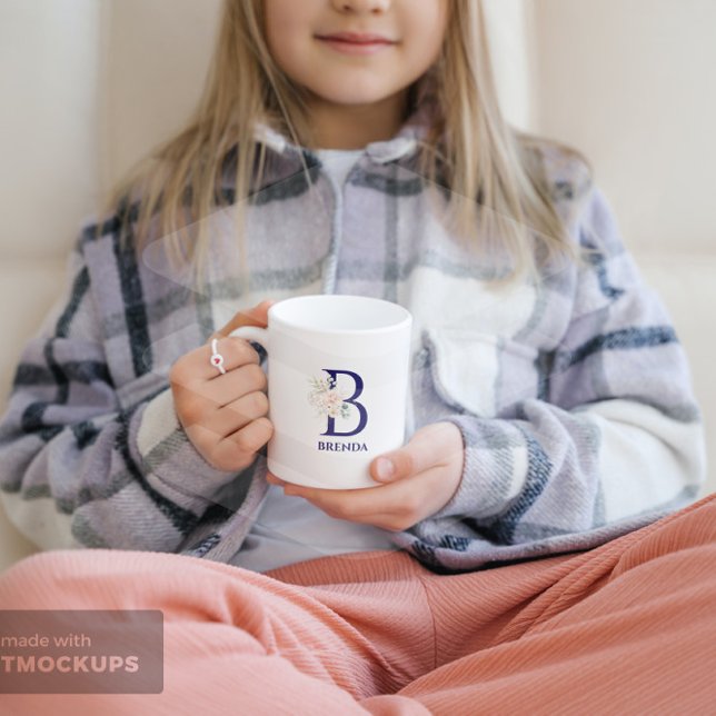 Caneca Monograma azul-buquê rosa-rosa-rosa (Criador carregado)