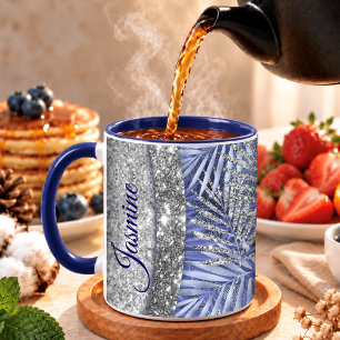 Caneca Monograma de folhas glitter prata roxo azul elegan