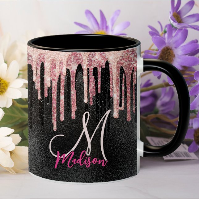 Caneca Monograma de gotejamento preto por rosa quic (Criador carregado)